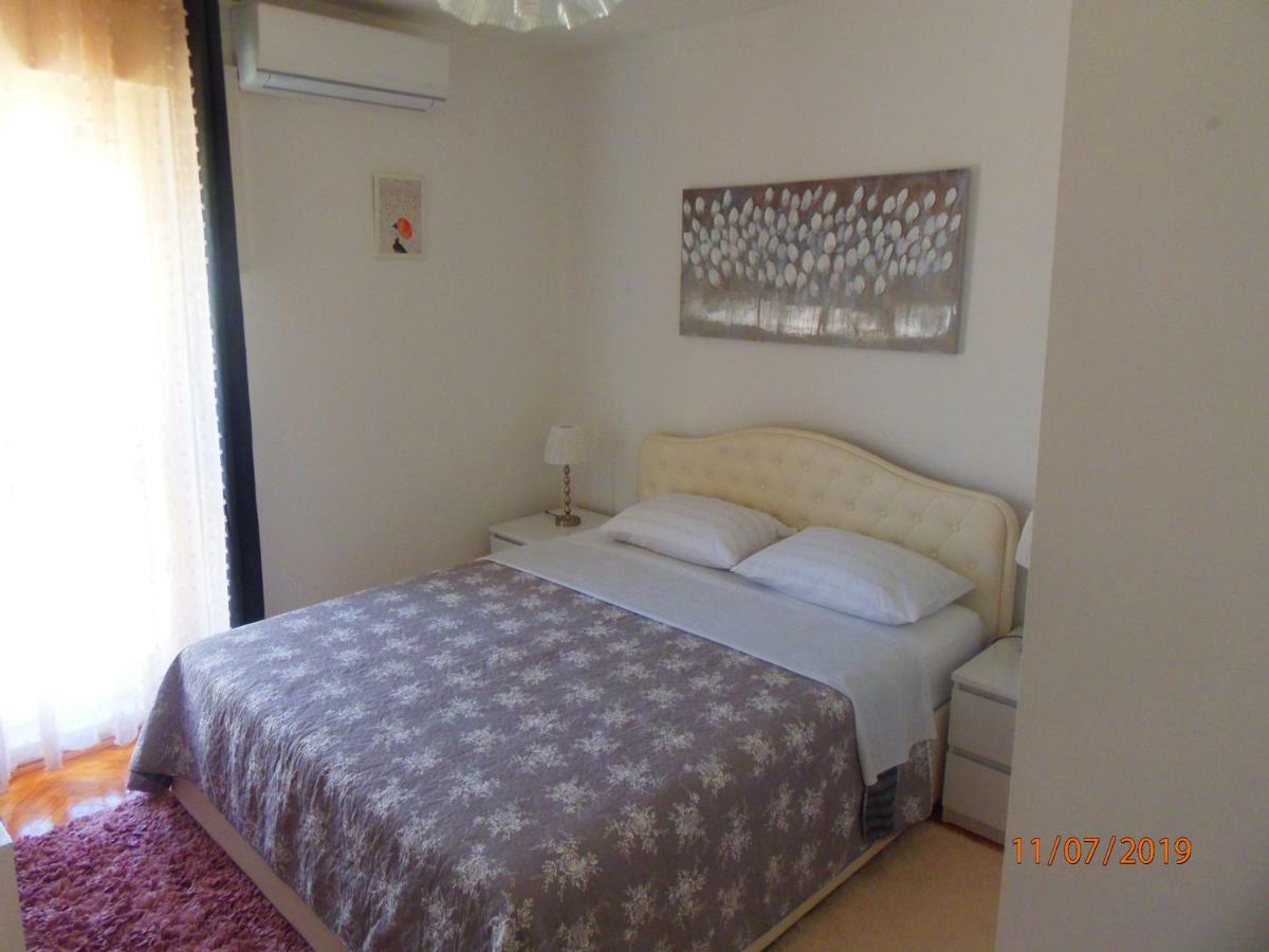 Lara & Ante Appartement *